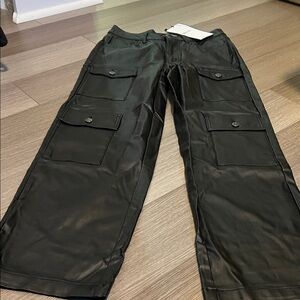 Women’s Cargo Pants